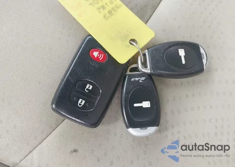 2012 Toyota Prius V Two из США, поврежденный, VIN JTDZN3EU1C3108281